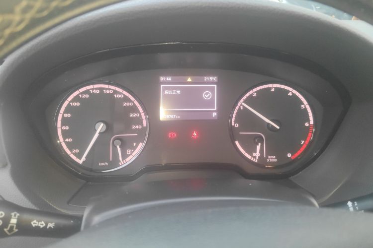 观致3 2016款 都市SUV 1.6T 自动致悦型中控内饰14