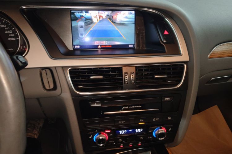 奥迪A4L 2015款 35 TFSI 自动豪华型局部细节16