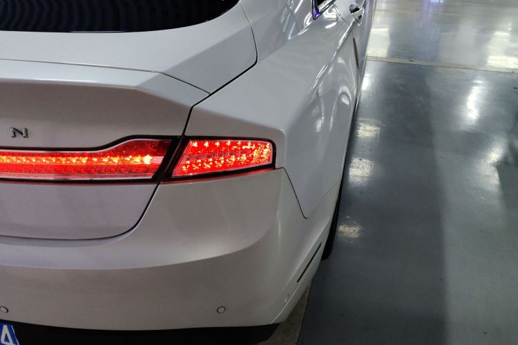 林肯MKZ 2019款 2.0T 尊雅版 国VI车身外观9