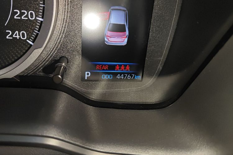 丰田 卡罗拉 2019款 1.2T S-CVT GL先锋版中控内饰15