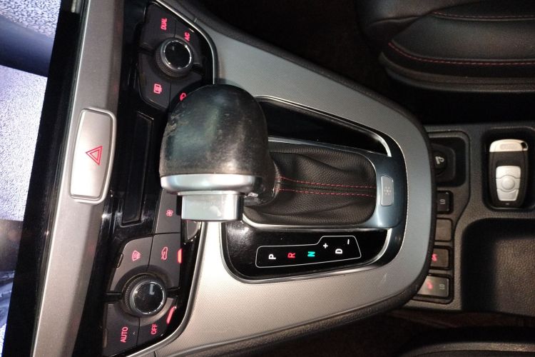 哈弗H6 2015款 运动版 1.5T 自动两驱豪华型局部细节18