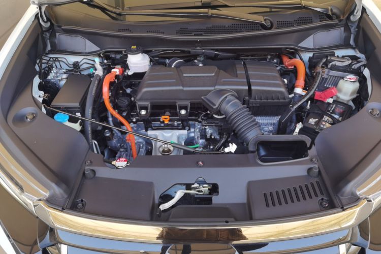 本田 艾力绅 2024款 2.0L e:HEV 豪华版机舱底盘24