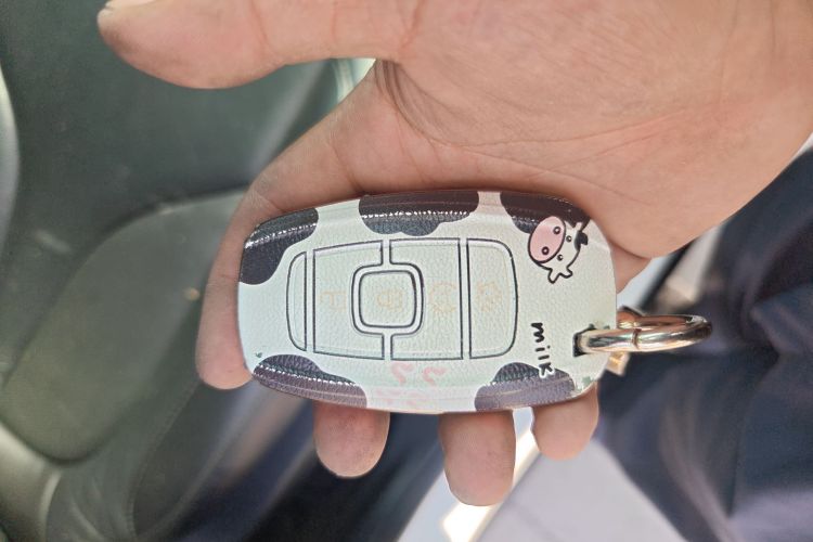 林肯MKC 2019款 2.0T 两驱尊享版 国V中控内饰11