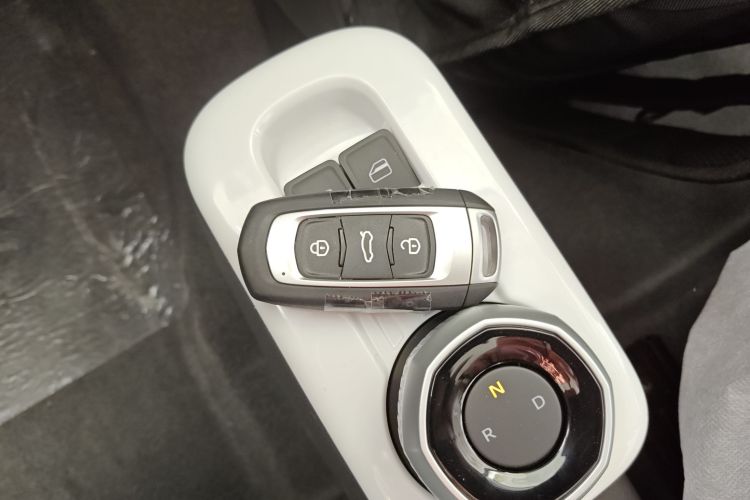 吉利银河 熊猫 2025款 210km 元气熊中控内饰11