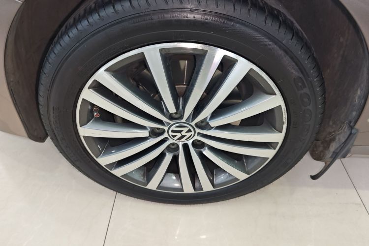 大众 迈腾 2015款 2.0TSI 旗舰型车身外观6007