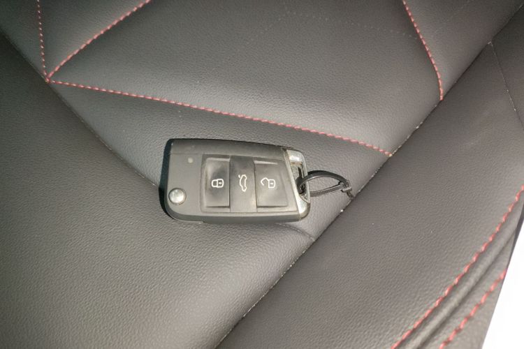 大众 朗逸 2024款 300TSI DSG星空领先版中控内饰7001