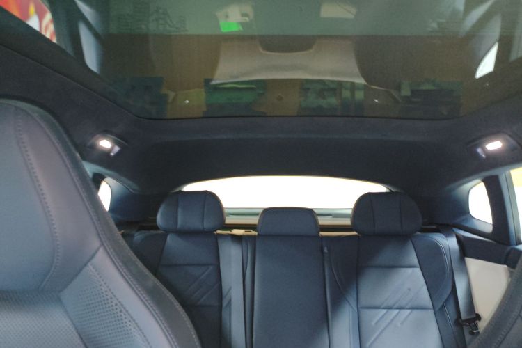 极氪001 2025款 WE版 100kWh 后驱局部细节22