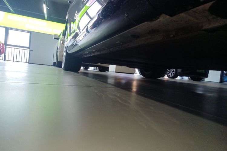 智己汽车 智己LS7 2023款 77kWh Urban Fit后驱版局部细节9001