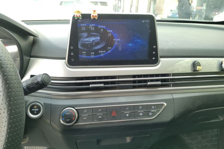大运 悦虎 2022款 30.66kWh 两驱标准版中控内饰16