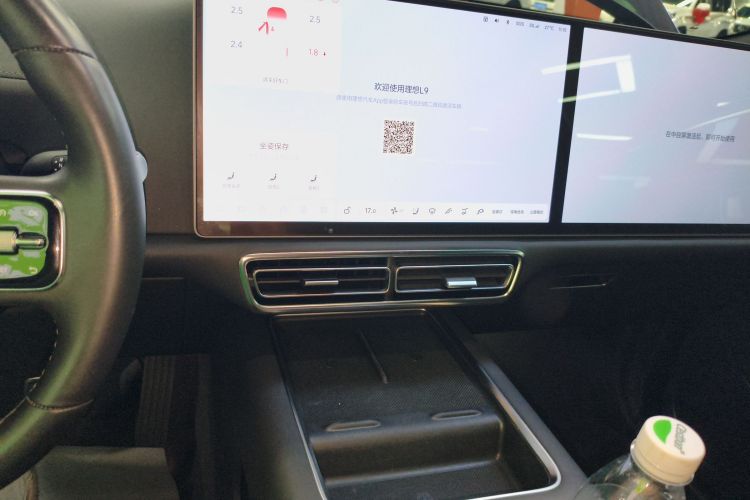 理想汽车 理想L9 2022款 Max中控内饰16