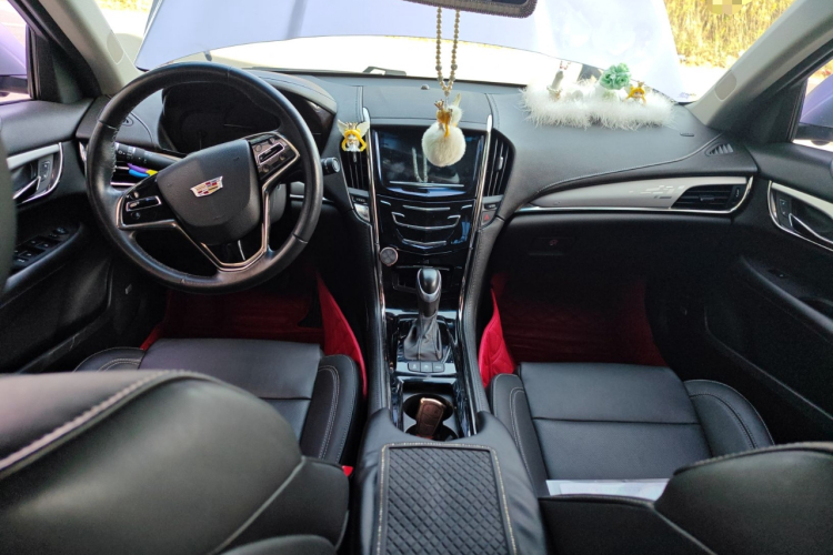 凯迪拉克ATS-L 2016款 28T 时尚型中控内饰12