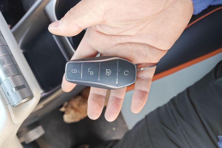 比亚迪 海豚 2021款 405km 自由版中控内饰11