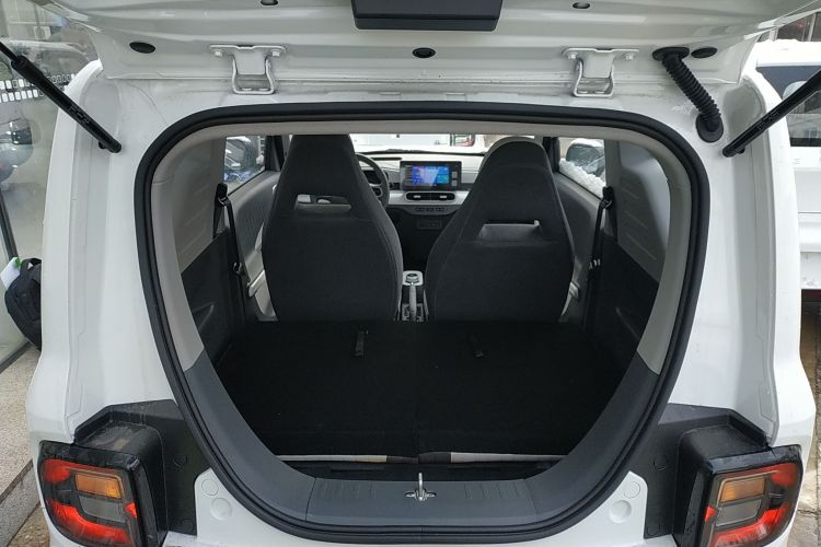 吉利银河 熊猫 2025款 210km 元气熊机舱底盘23