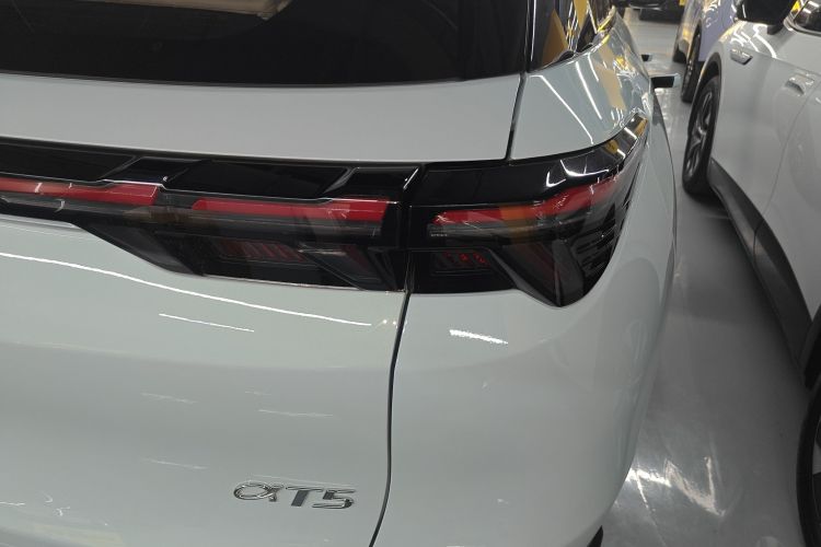 ARCFOX极狐 极狐 阿尔法T5(ARCFOX αT5) 2024款 660 MAX车身外观6006