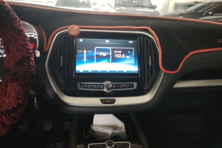 捷途X70 2018款 1.5T 手动畅行版中控内饰16