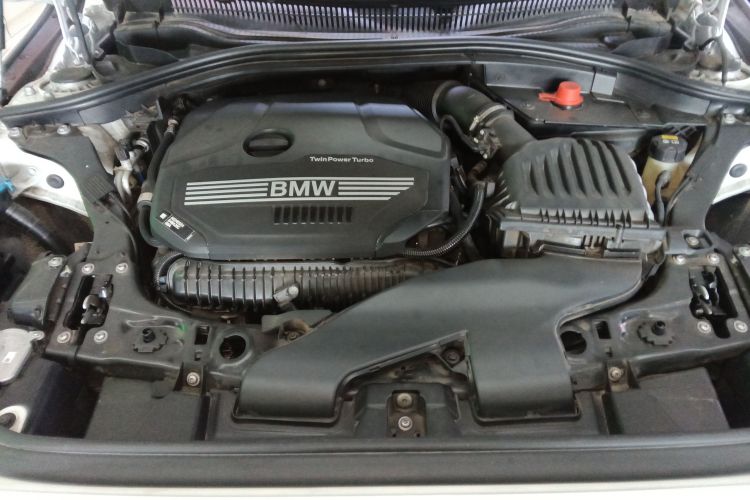 宝马1系 2022款 125i M运动曜夜版局部细节24