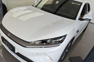 比亚迪 秦L 2025款 EV 545KM超越型