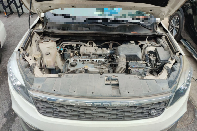 猎豹汽车 猎豹CS10 2017款 2.0T 手动风尚型局部细节24