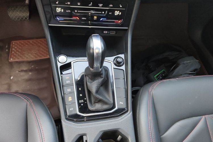 大众 朗逸 2023款 300TSI DSG星空永逸版局部细节18