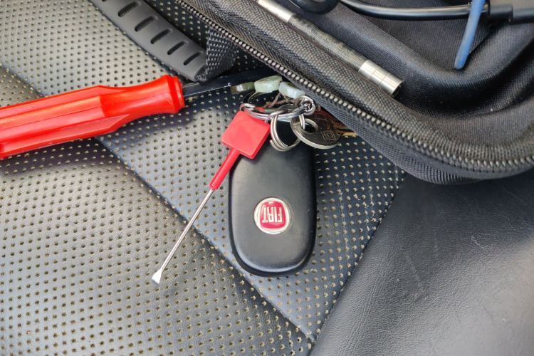 菲亚特 菲翔 2015款 1.4T 自动尊享版中控内饰11