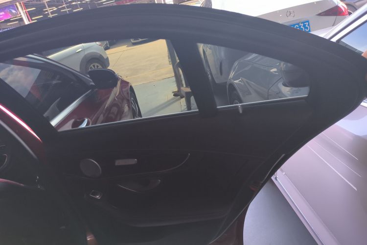 奔驰C级 2020款 C 200 L 时尚型运动版中控内饰7003