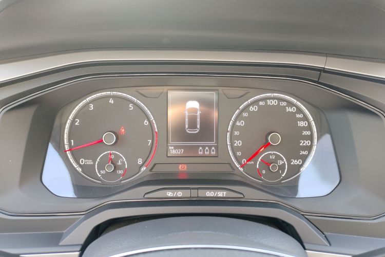 大众 Polo 2022款 Plus 1.5L 自动纵情乐活版中控内饰14