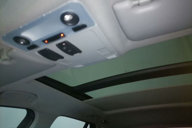 宝马X1 2014款 sDrive18i 时尚型中控内饰22