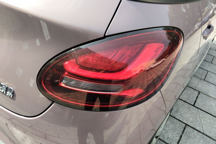 五菱汽车 五菱缤果 2023款 203km 轻享款车身外观9