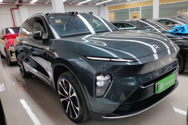 蔚来ES8 2024款 100kWh 签名版车身外观3