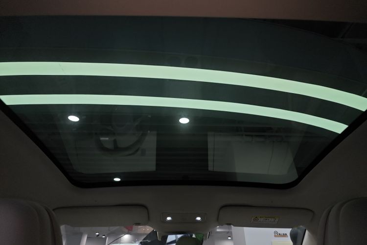 鸿蒙智行 智界R7 2025款 增程 251km Max中控内饰22