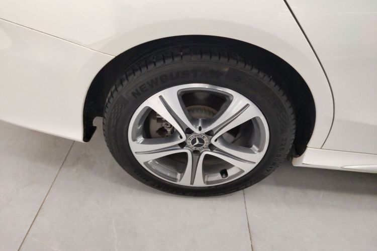 奔驰C级 2019款 改款 C 260 L 运动版车身外观6003