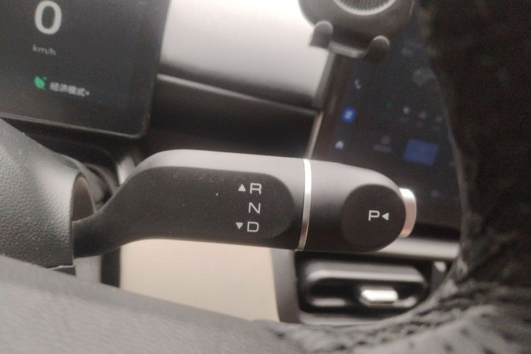 五菱汽车 五菱缤果PLUS 2024款 510km 五座版中控内饰18