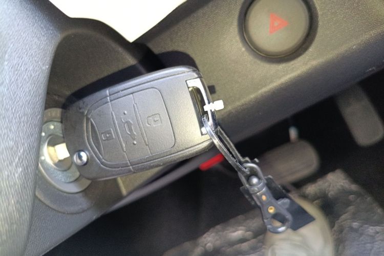 五菱汽车 宏光MINIEV 2024款 第三代 215km 青春版中控内饰7001