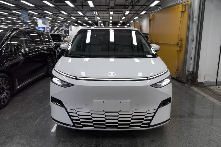 小鹏X9 2024款 702超长续航Max车身外观6001