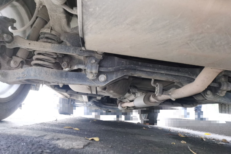 北京现代ix35 2018款 2.0L 自动两驱智勇·畅联版局部细节9009