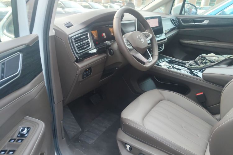 大众 威然 2024款 330TSI 豪华版中控内饰20