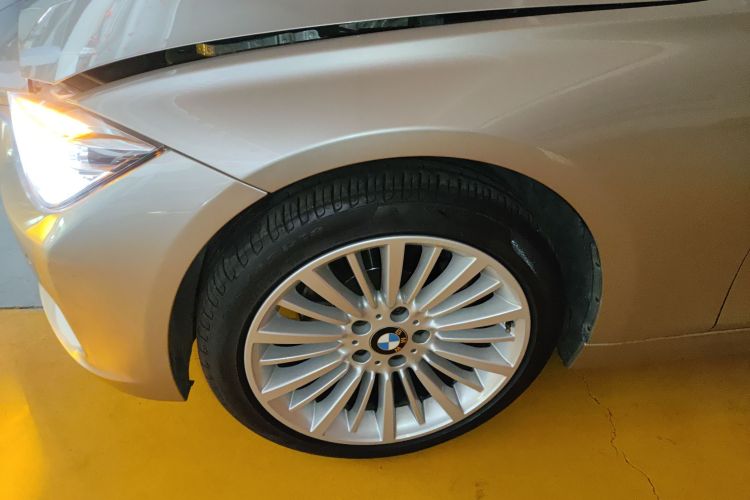 宝马3系 2018款 320Li 时尚型车身外观6002