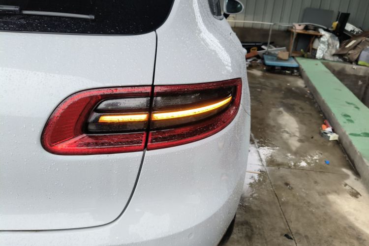 保时捷 2017款  Macan 2.0T车身外观6006