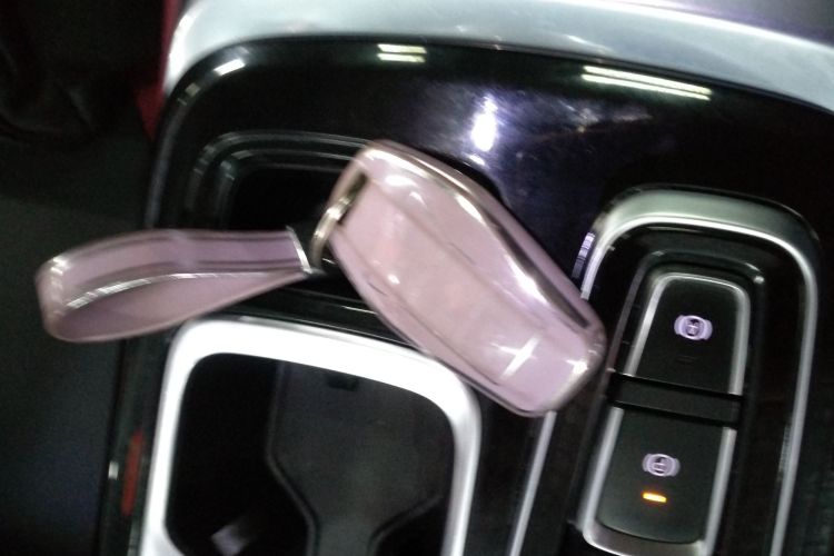 思皓QX 2022款 300T DCT探月版中控内饰7001