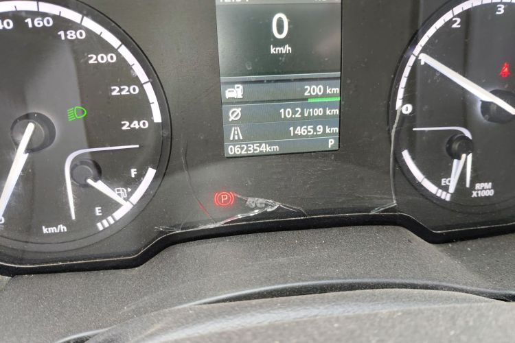 观致5 2018款 改款 1.6T 自动领先型中控内饰15