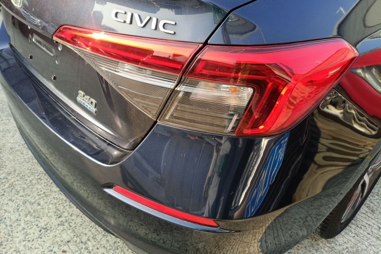 本田 思域 2022款 240TURBO CVT劲动版车身外观9