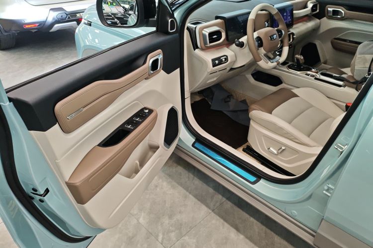 吉利汽车 吉利icon 2022款 1.5TD 青鸢限量款中控内饰20