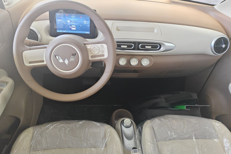 五菱汽车 宏光MINIEV 2025款 四门版 进阶款中控内饰13