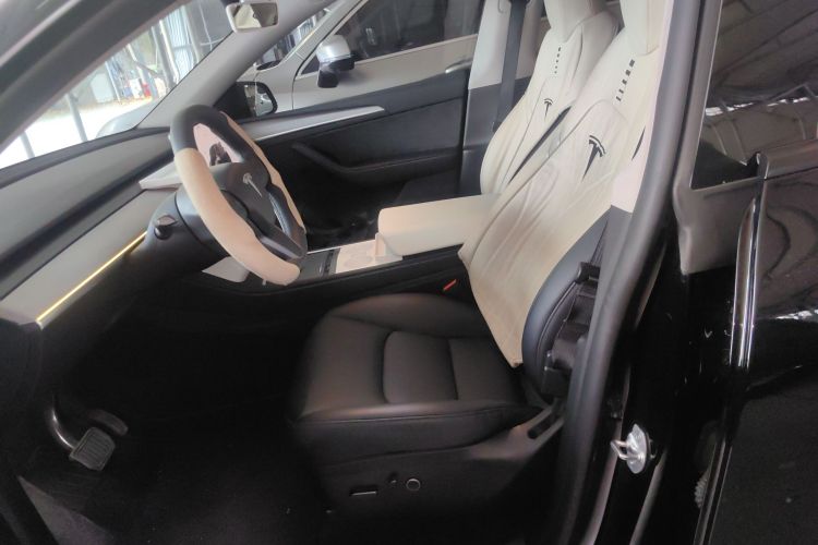 特斯拉 Model Y 2023款 长续航全轮驱动版局部细节19