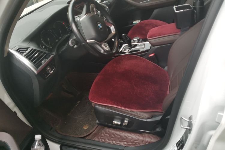 宝马X3 2018款 xDrive25i 豪华套装 国VI中控内饰19