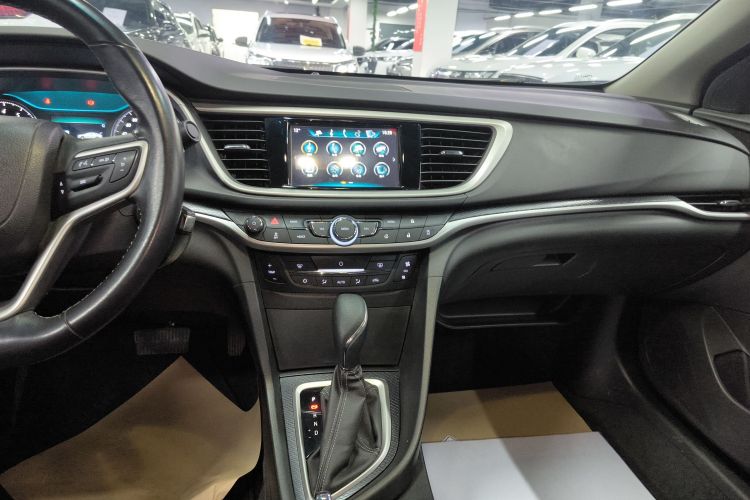 别克 英朗 2019款 18T 自动互联精英型 国VI中控内饰16