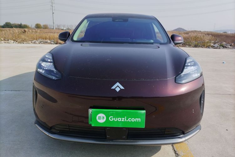 昊铂HT 2023款 670 后驱特高压NDA版车身外观6001