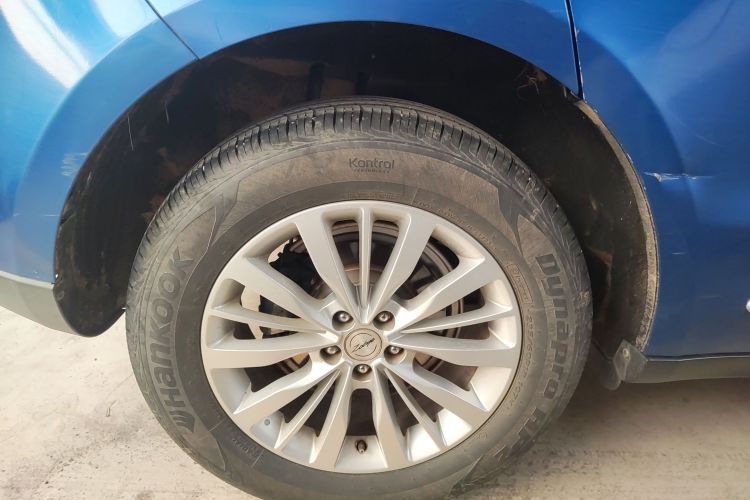 众泰SR9 2017款 2.0T 自动极致之光版车身外观6008