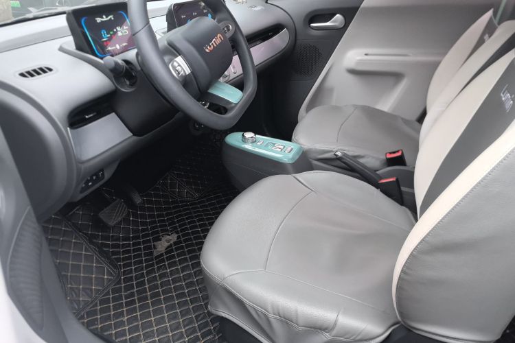 长安启源 长安Lumin 2022款 210km 香甜款中控内饰19