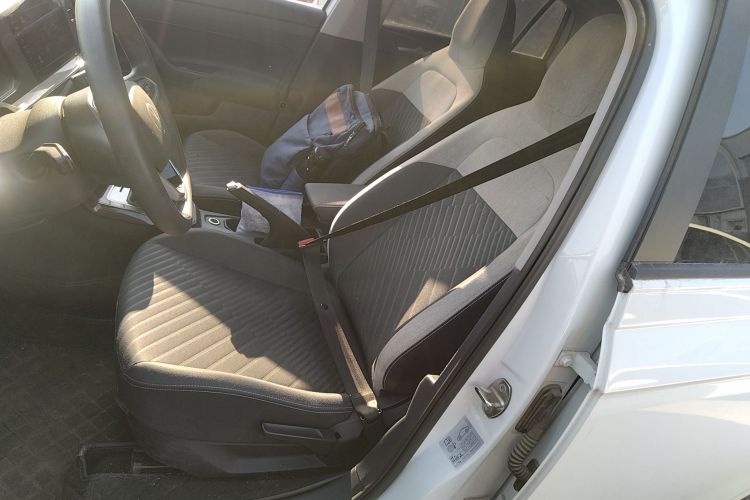 大众 朗逸 2023款 新锐 1.5L 自动新逸版中控内饰19